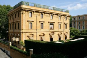 Luxurious Hotels in Rome
